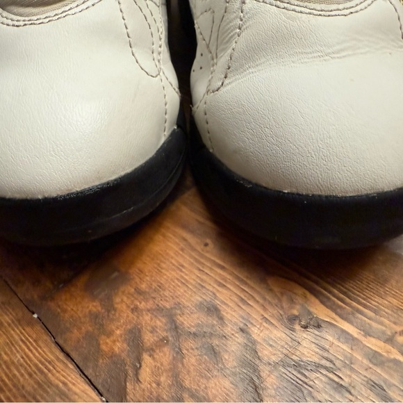 Jordan Jumpman MVP in the Summit White/Black Raspberry 3Y - Picture 7 of 15